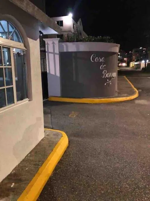 Escape At The Oasis- New Kingston Area -24Hrs Security, Elevator, Water Heater, Wifi