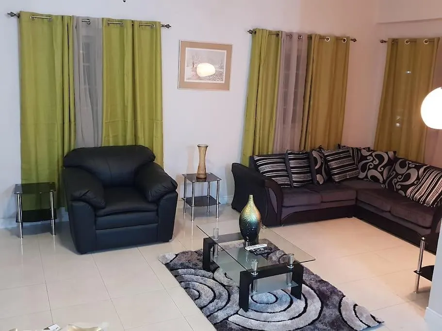 Apartament Escape At The Oasis- New Kingston Area -24Hrs Security, Elevator, Water Heater, Wifi Jamajka
